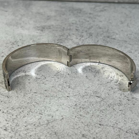 Marc Jacobs Black Silvertone Thick Clamper Bangle Graphic Icon Text Logo hinged - Picture 4 of 6